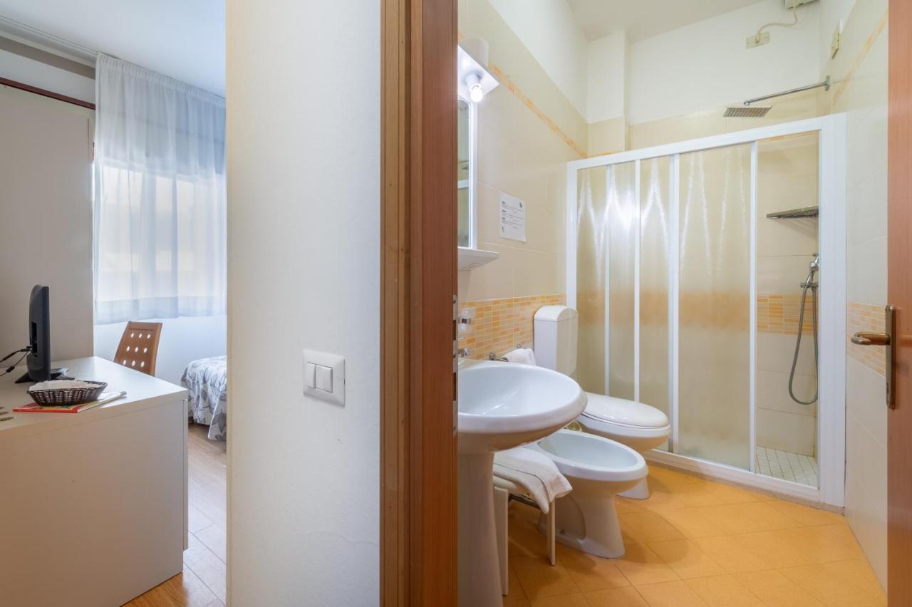 Hotel Del Corso 비비오네 외부 사진