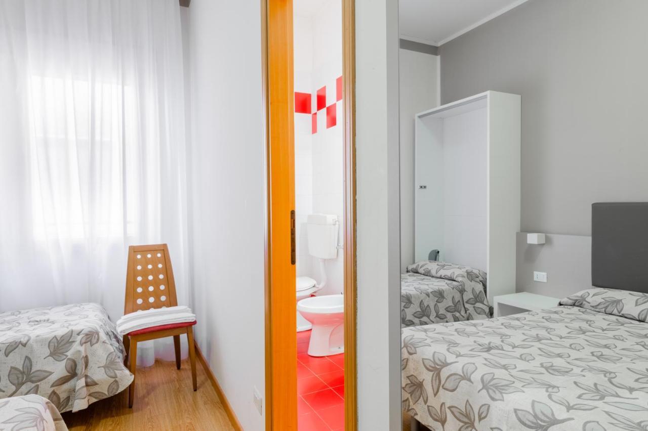 Hotel Del Corso 비비오네 외부 사진