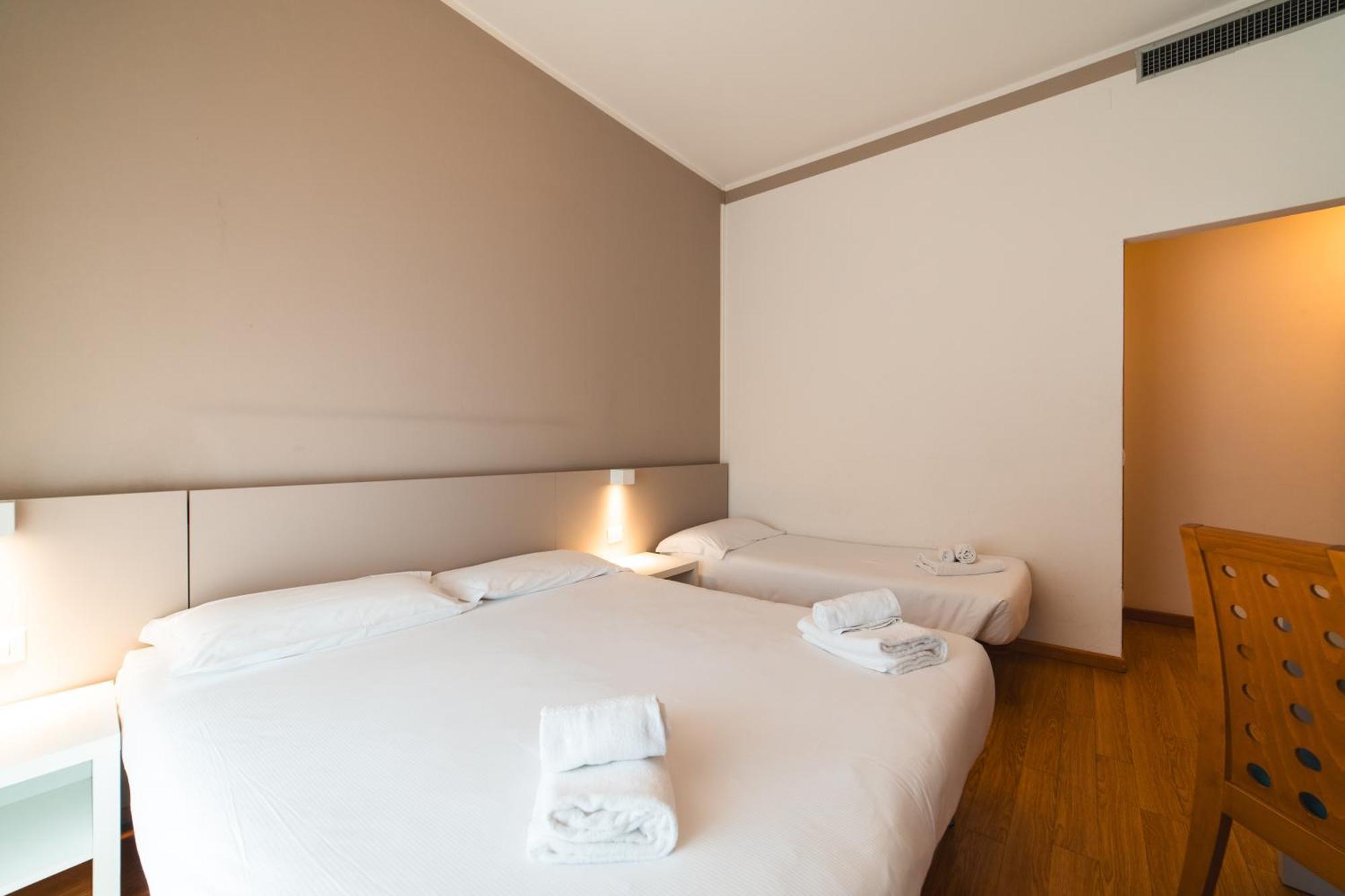 Hotel Del Corso 비비오네 외부 사진